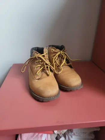 Chaussures Timberland 25