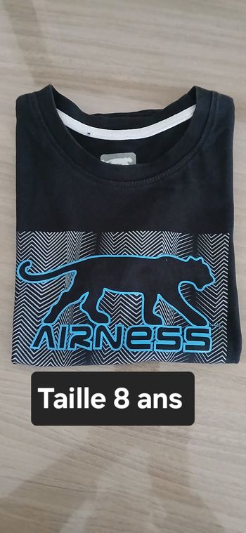 Tee-shirt garçon Taille 8 ans marque Airness 