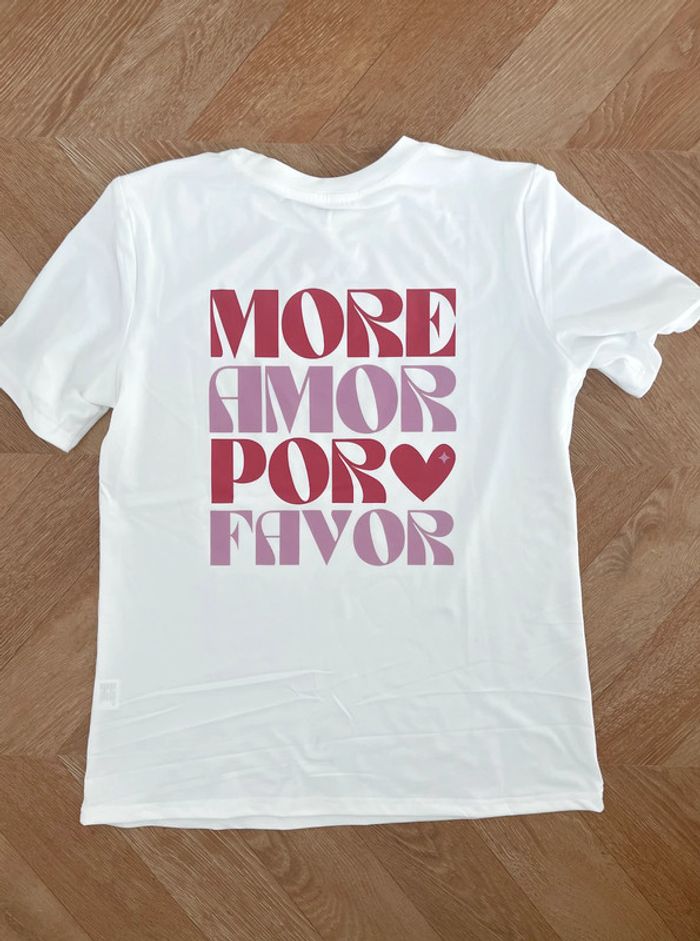 🌟 Tee shirt blanc motif Amor
