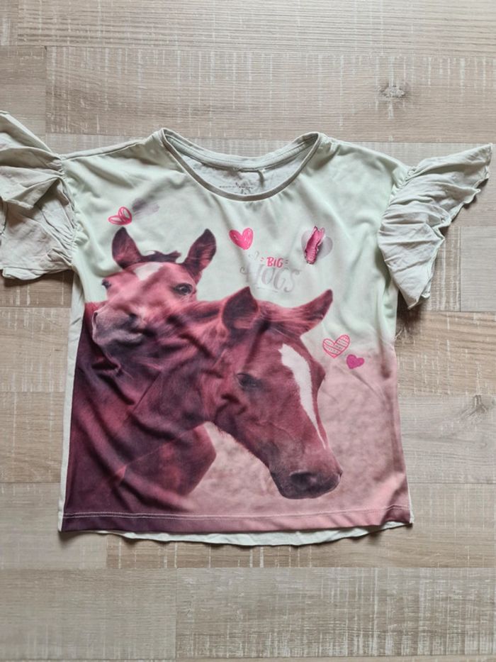 T shirt avec chevaux