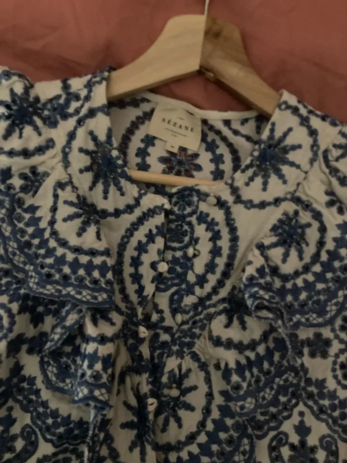 Blouse broderie sézane - photo numéro 2