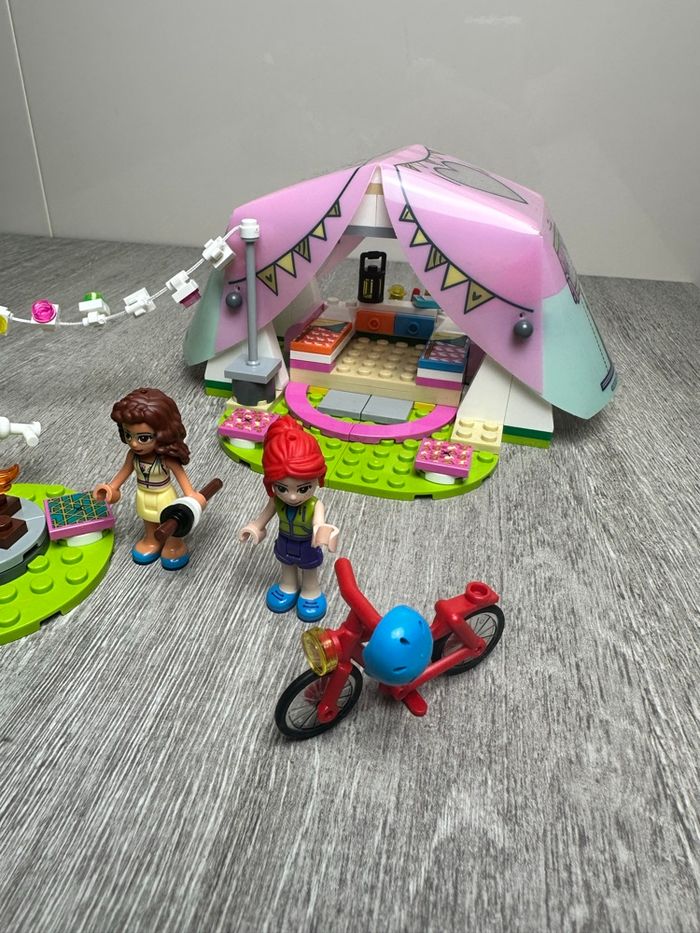 Lego Friends Le camping glamour 41392 - photo numéro 5