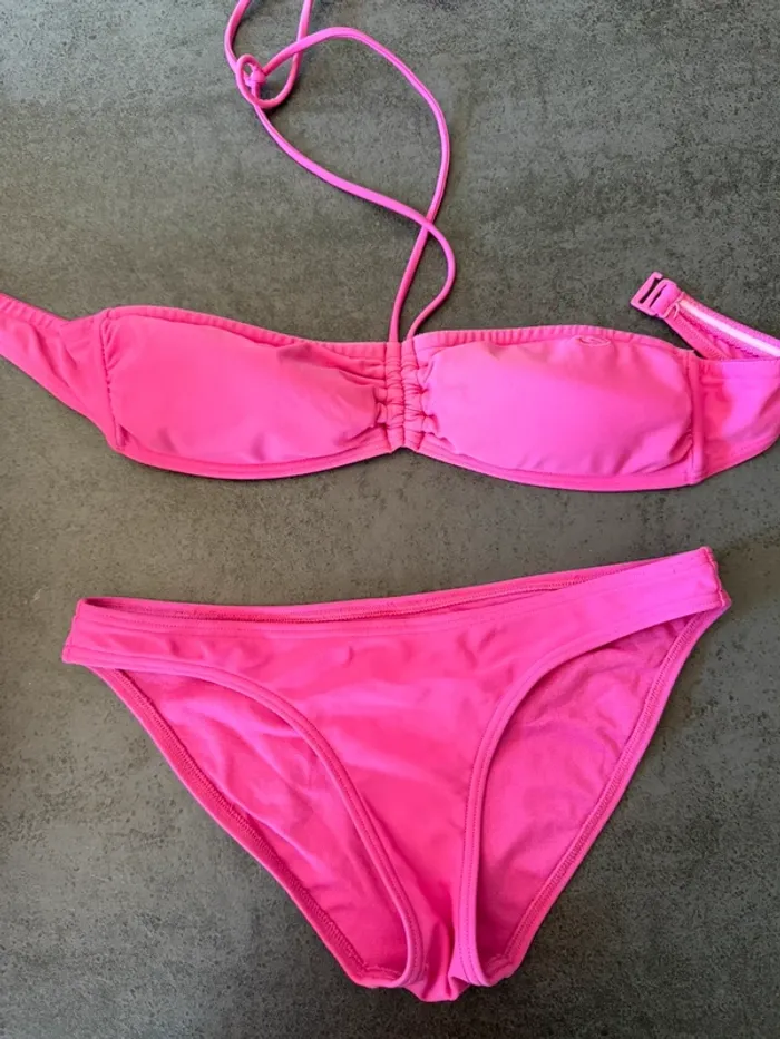 Maillot de bain 2 pièces rose Ripcurl- Taille 36