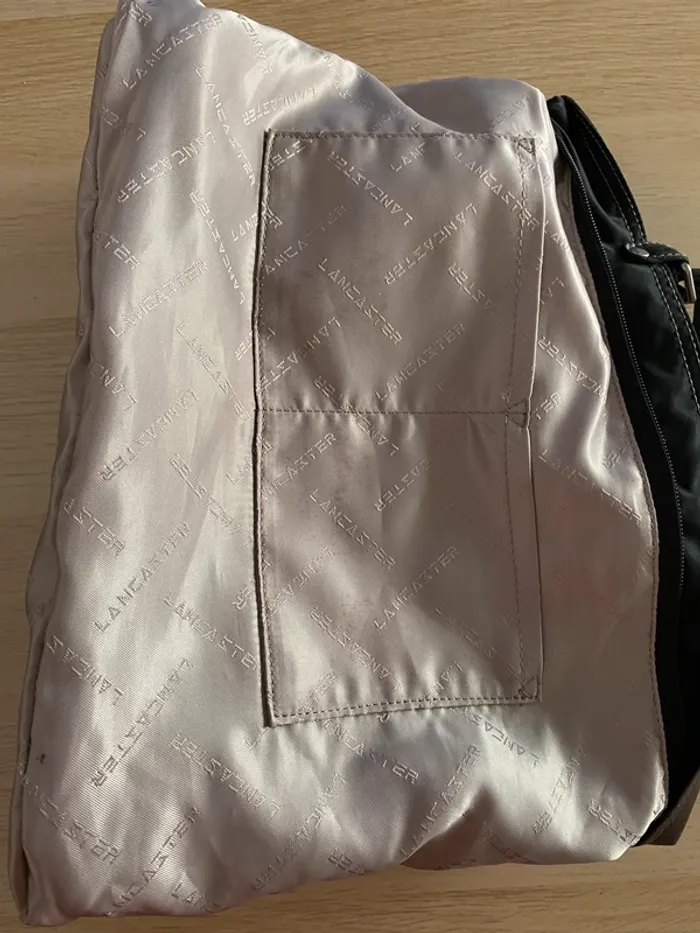 Sac à main fourre tout grand tissu Lancaster Paris rouge gris noir - photo numéro 12