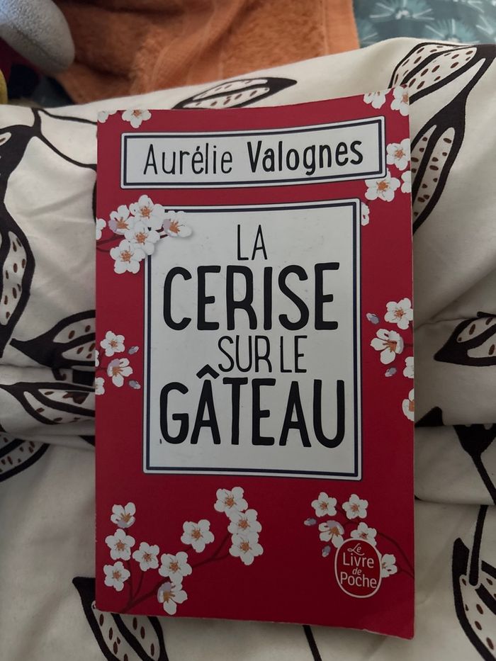 Livre la cerise sur le gâteau