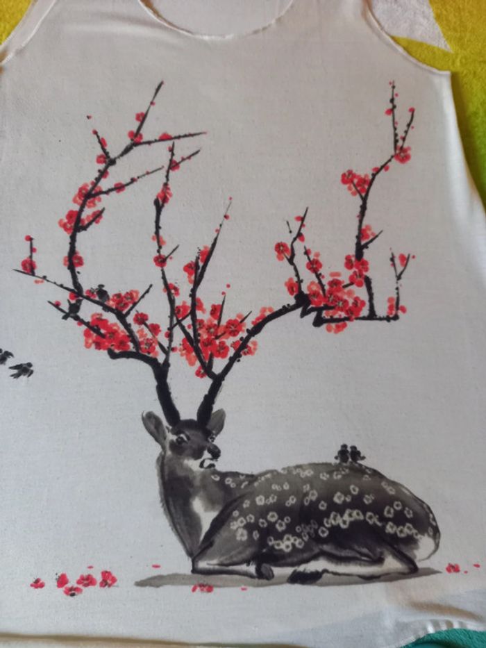 Débardeur ample blanc avec cerf fleuri 🪴 Printemps été 🏵 taille S - photo numéro 4