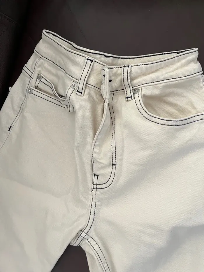 Jean blanc Maje en taille 34 - photo numéro 2