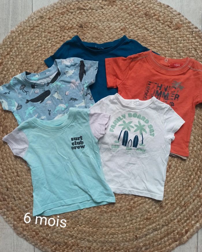 Lot t-shirt taille 6 mois