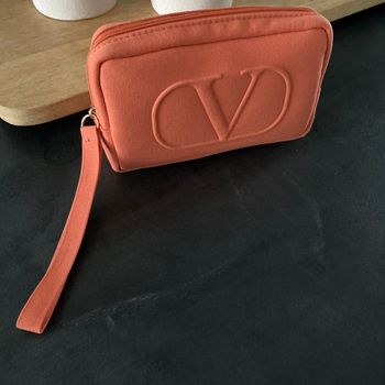 Trousse maquillage valentino