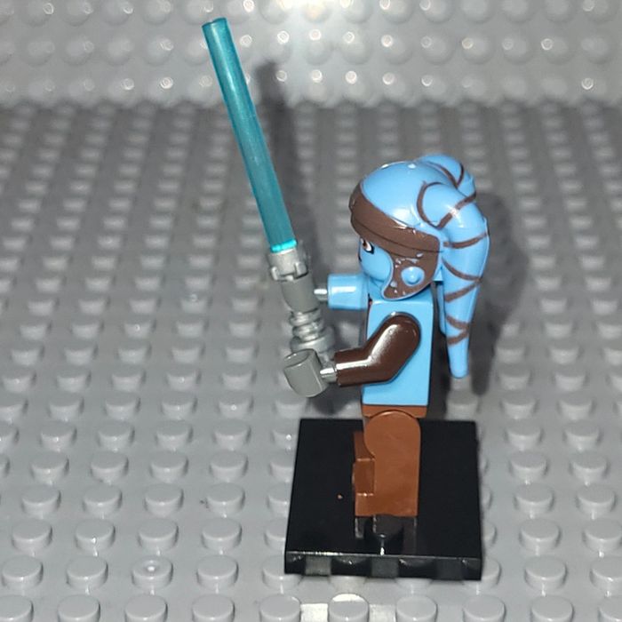 Minifigure / Figurine 🎬 Star Wars 🌠Aayla Secura - photo numéro 2