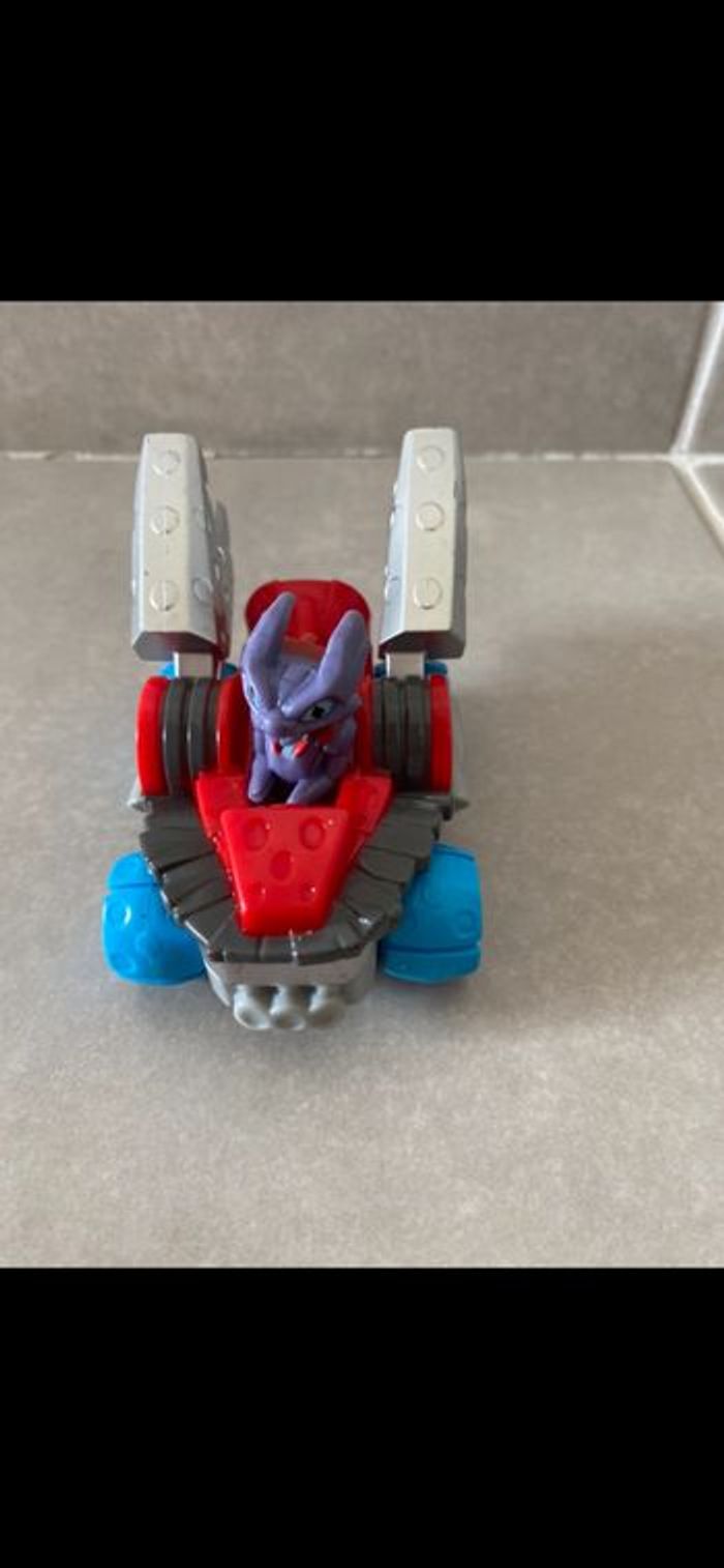 Jouet voiture avec figurine - photo numéro 7