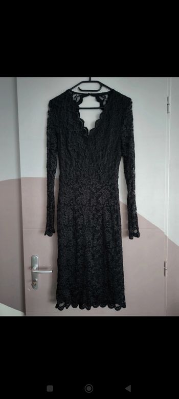 Robe dentelle noir