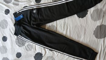 Bas survet Adidas