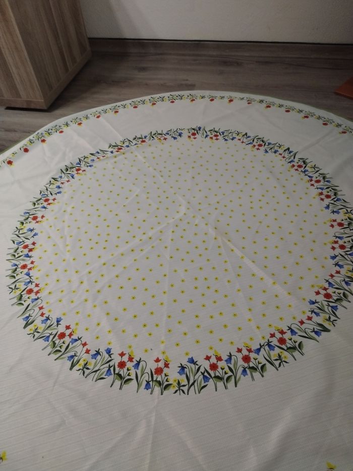 Nappe ronde vintage - photo numéro 2