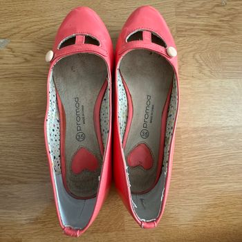 Ballerine  couleur corail Taille 35