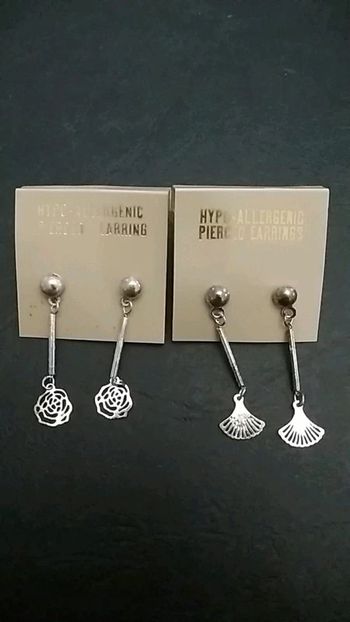 Lot de 2 paires de boucles d'oreilles