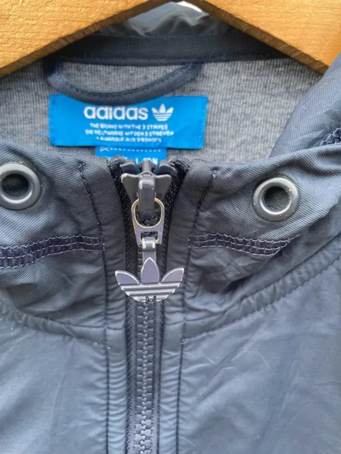 Adidas navy blue hoodie track jacket windbreaker Veste capuche coupe-vent Mens Size M - photo numéro 2