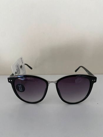 Lunette de soleil noir bik bok