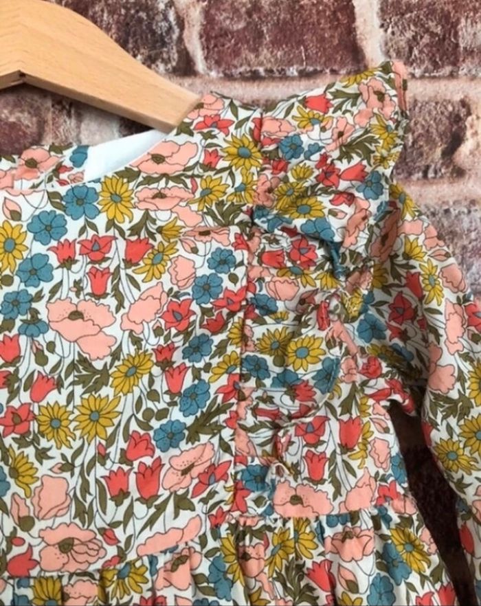 Robe neuve Lola Palacios 6ans - photo numéro 2