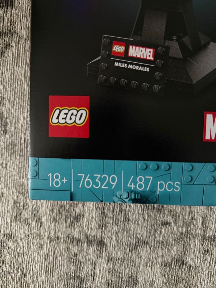 Lego 76329