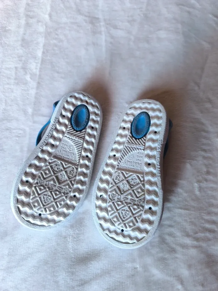 Sandales à semelles souples bleues - photo numéro 3