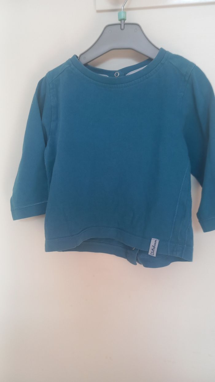 Tee shirt