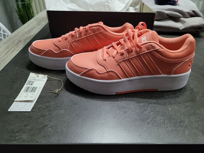 Basket adidas taille 39 - photo numéro 2