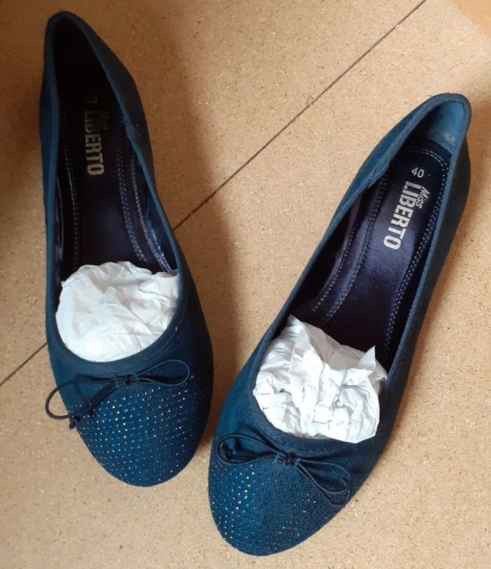 Ballerines pailletées t. 40 - photo numéro 2