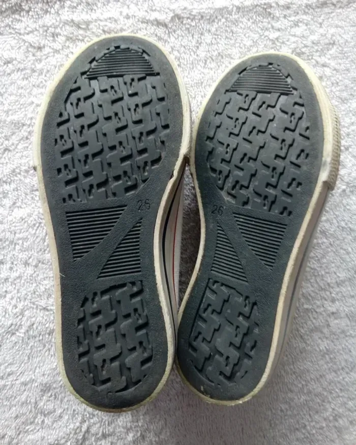 Chaussures Gémo Kids taille 26 (réf perso 62)(familleac72) - photo numéro 5