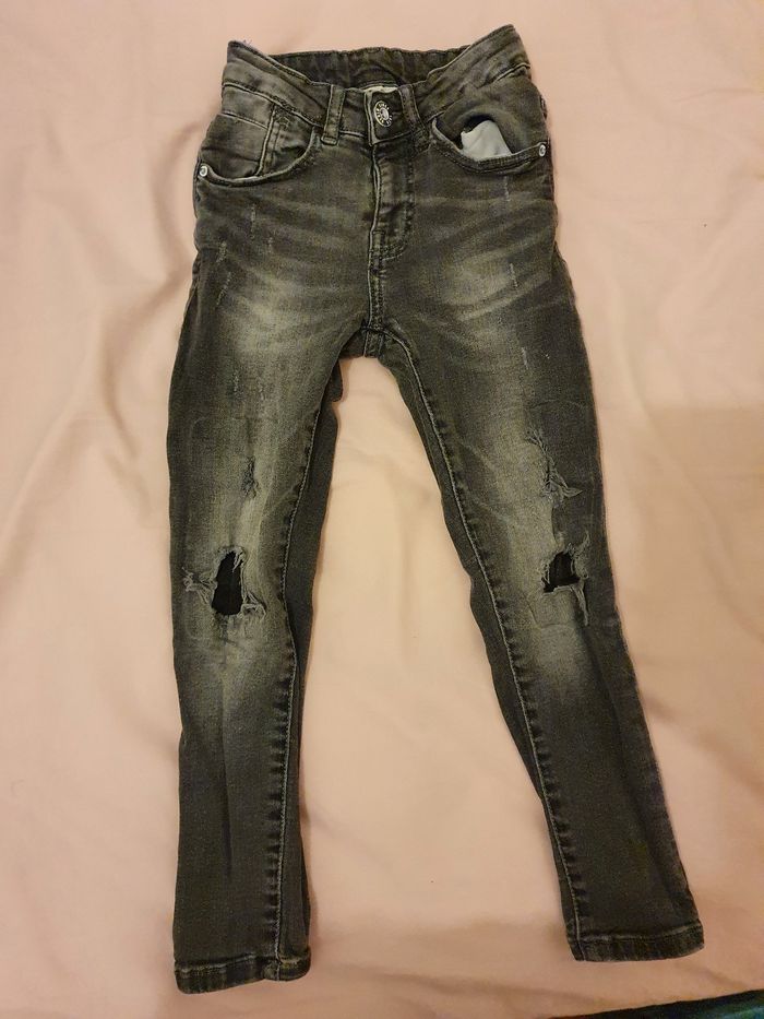 Jeans zara garçon 7 ans