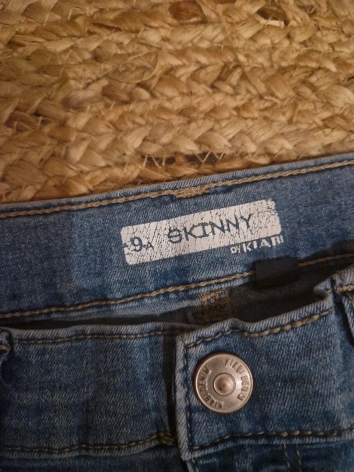 Jeans skinny bleu Kiabi đźŤ9 ans🍠- photo numĂ©ro 3