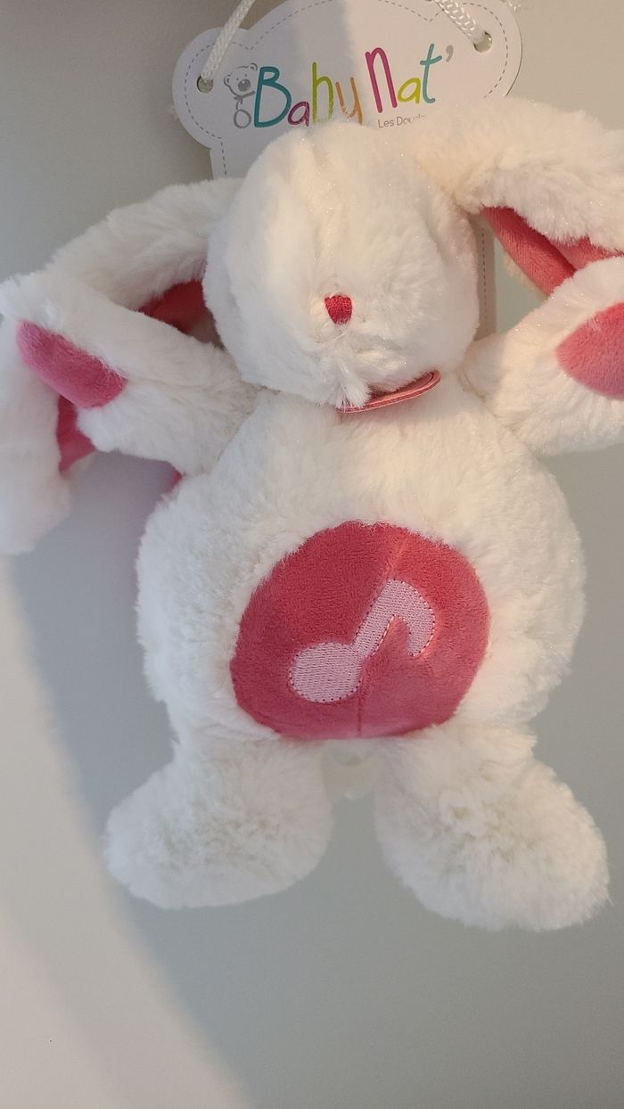 Doudou lapin musical - photo numéro 2