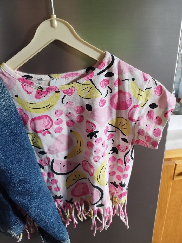 Veste Tqf et t shirt c&a t 116 - photo numéro 3