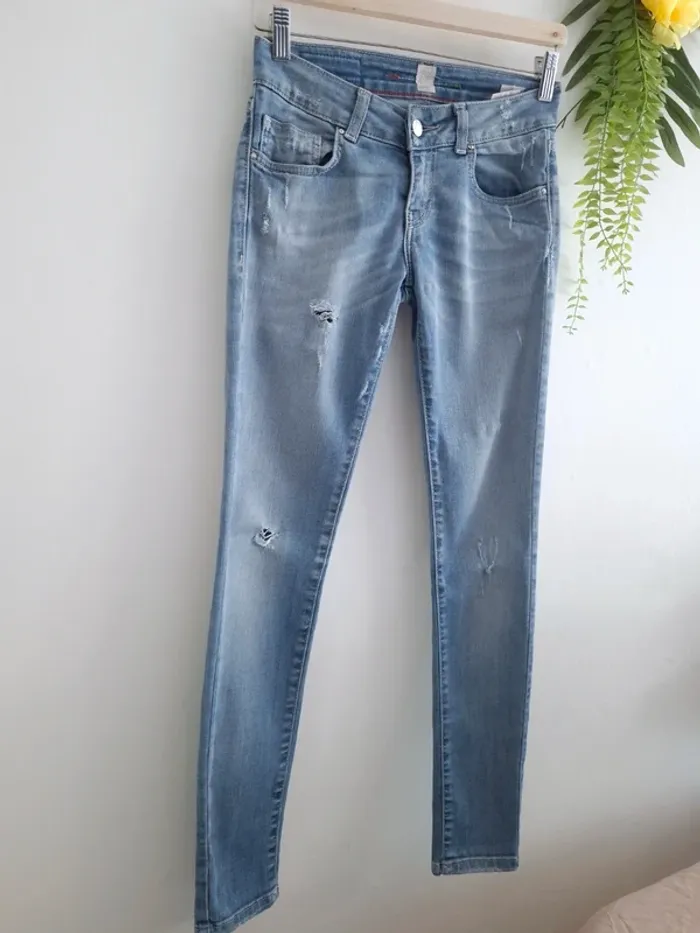 Jean's Fifty four / Taille 36 - photo numéro 3