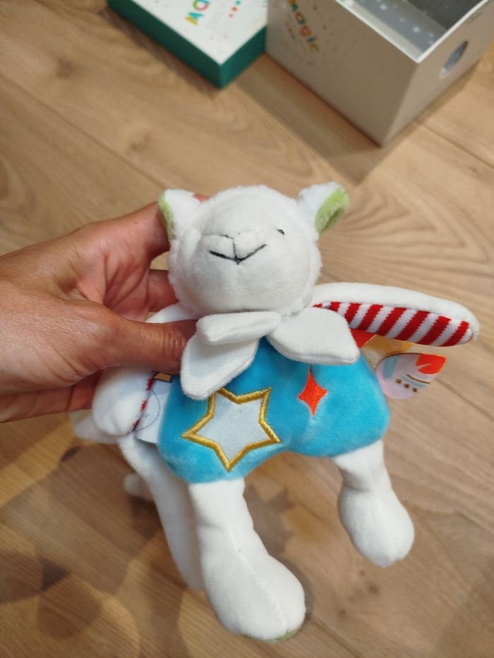 Coffret naissance Mouton Magic Doudou et compagnie NEUF - photo numéro 4