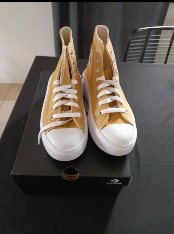 Baskets converse a plateforme - photo numéro 5
