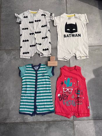 Lot été barboteuse H&M taille 4/6 mois 