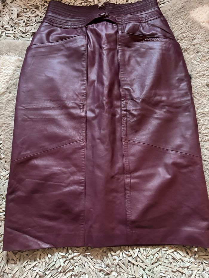 Jupe en cuir - photo numéro 2