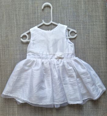 Robe blanche 12 mois