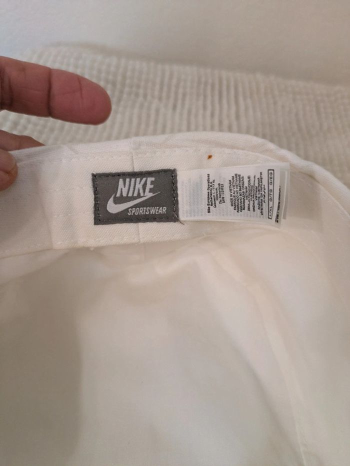 Casquette Nike blanche neuve 58 - photo numéro 8
