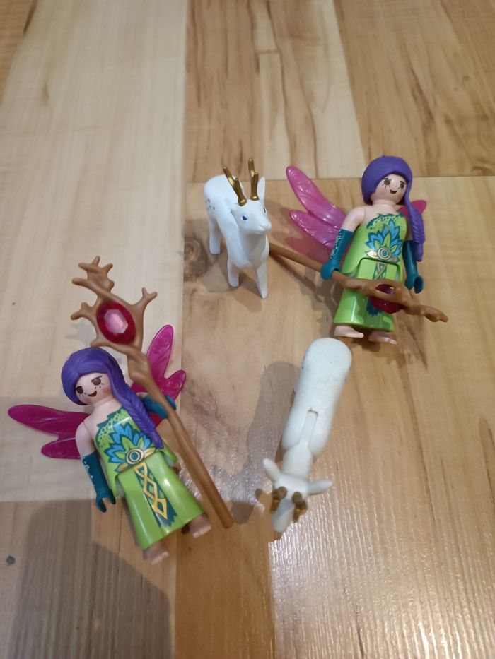 Lot playmobil dont playmobil princesse - photo numéro 3