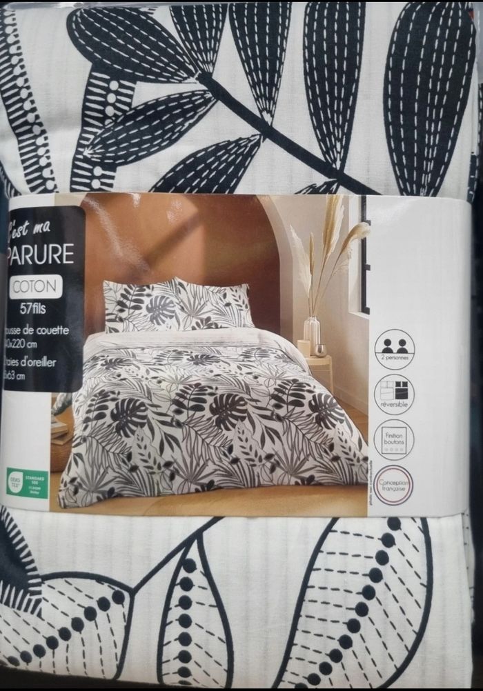 Housse de couette 220x240 neuf et ses 2 taies d'oreillers 100% coton