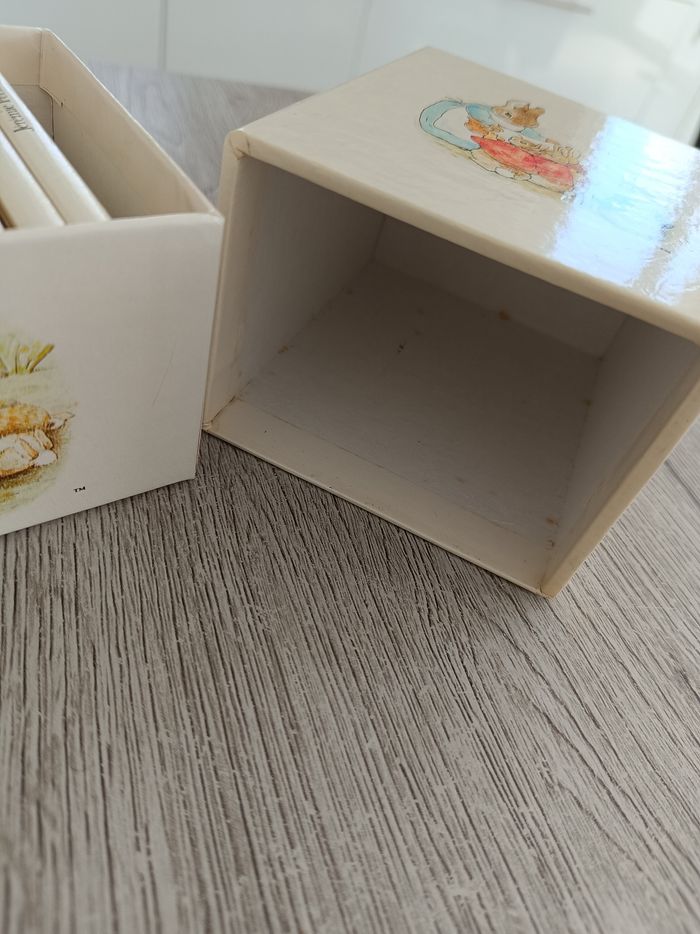 Mini bibliothèque pierre lapin - photo numéro 5