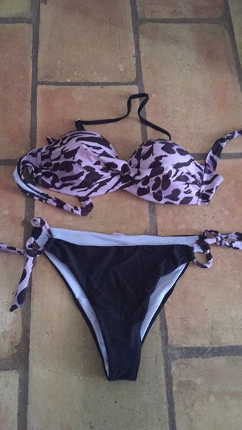 Maillot deux pièces neuf XL Noir et blanc