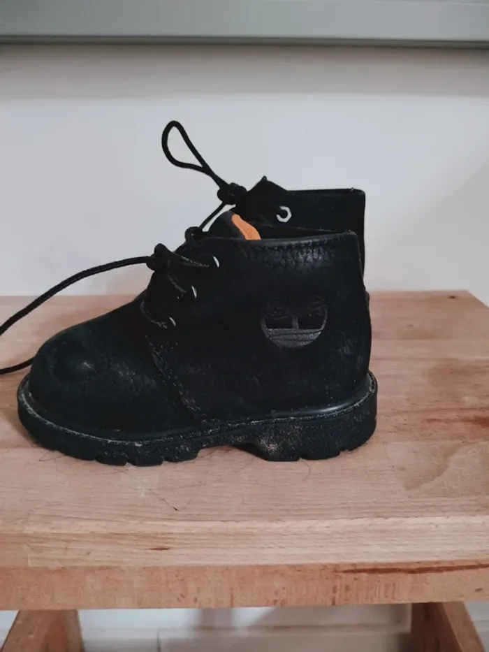 Bottines Timberland comme neuves - photo numéro 2
