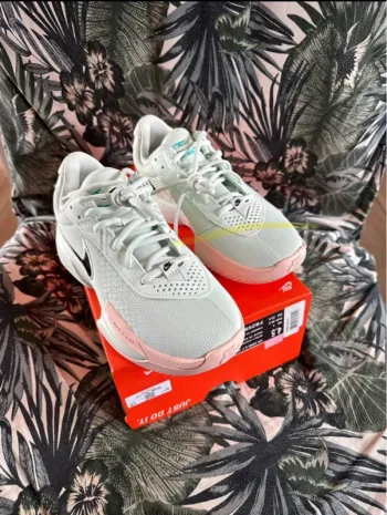Basket air zoom g t cut academy