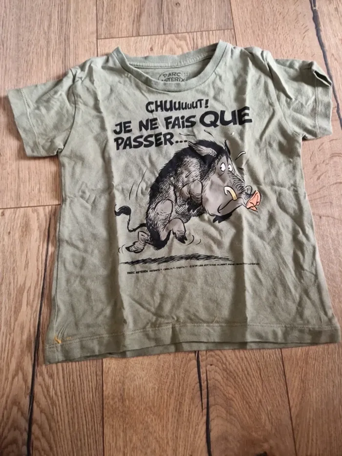 Tee-shirt