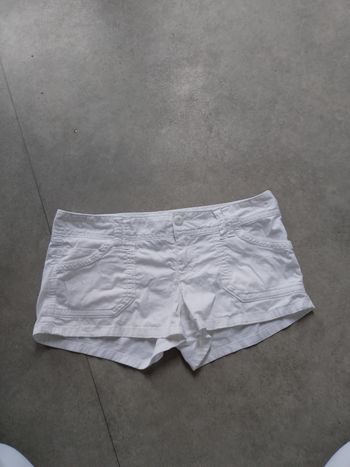 Short taille basse blanc