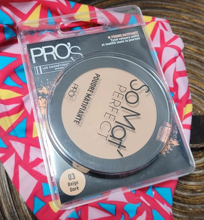 Poudre matifiante PROS