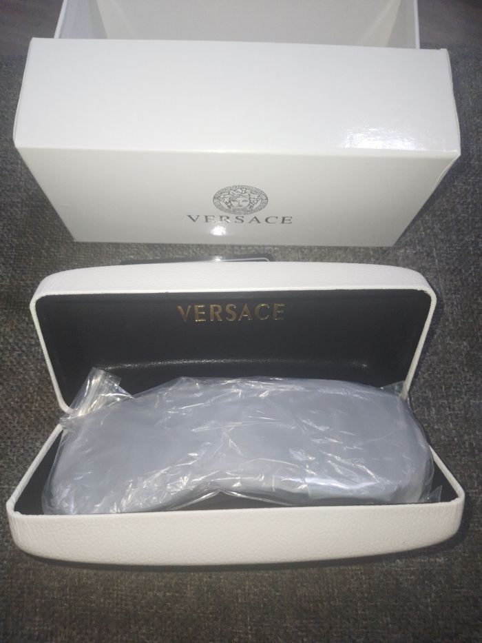 Lunettes de soleil Versace - photo numéro 8